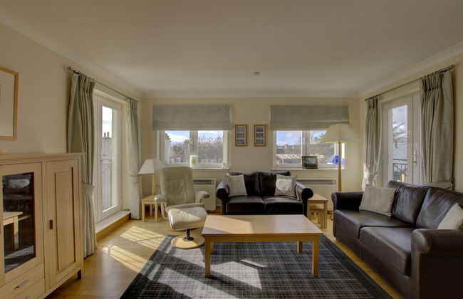 No 17 The Links Apartment Brora - Photo 1