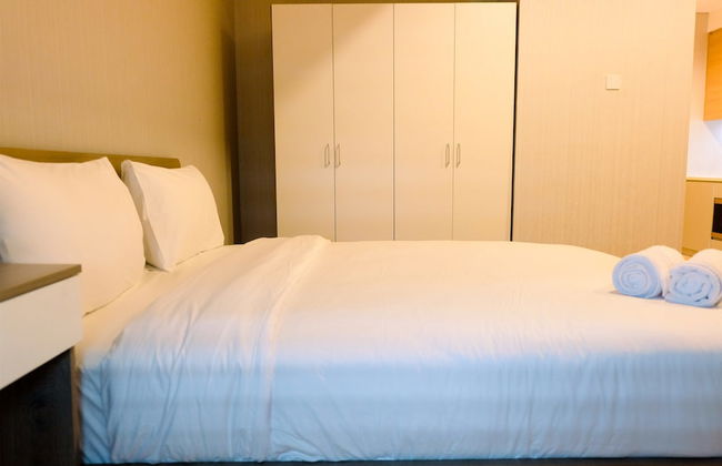 Homey Studio Room at Capitol Suites - Foto 9