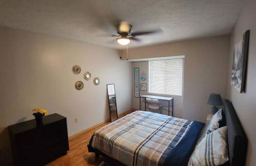 Tastefully Furnished 3bd @Euclid - Foto 5