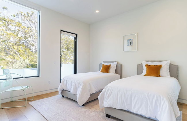 Luxe Weho Villa, Walk to Melrose Ave, Pool + Hot Tub North Vista by Avantstay - Foto 117