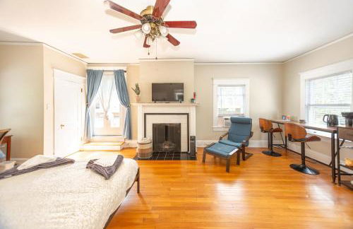 Sunny efficiency in historic home - Foto 9