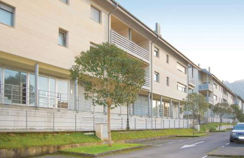 2 Bedroom Stunning Apartment In Llanes - Foto 6