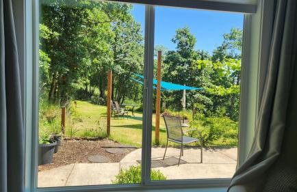 River & Garden View Suite of Kalama Oaks Lodge - Photo 41