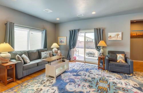 3BR 2BA Kingman Home w Patio Fire Pit - Photo 5