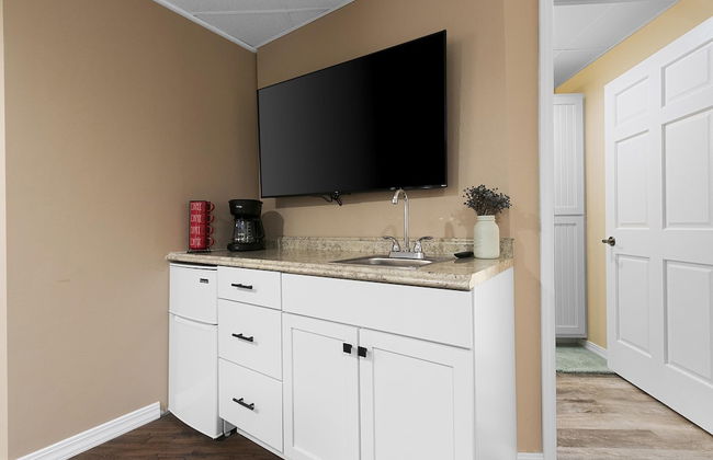 The Goat House Waterfront Hottub 3 Acres - Foto 39