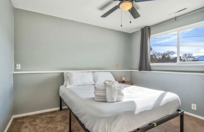 2BR Pikes Peak Views Garden of Gods Dog-friendly! - Photo 12