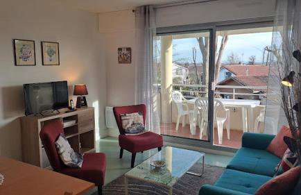 Appart T3 central calme proche Thermes pour cures/vacances - Foto 7