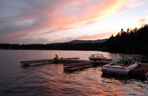 Fireplace and Deck Modern Cabin in Grand Lake! - Foto 35