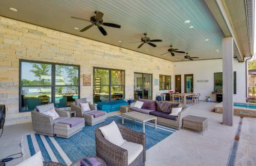 Relax Fireside! Waterfront Family Home in Malakoff - Foto 32