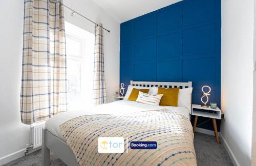 Explore Welsh Wonders, 3 Bedroom House By The One Retreats Short Lets & Serviced Accommodation Treharris - Foto 42