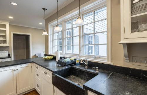 Gorgeous Unique House in Bethesda with 8 Beds - Foto 44