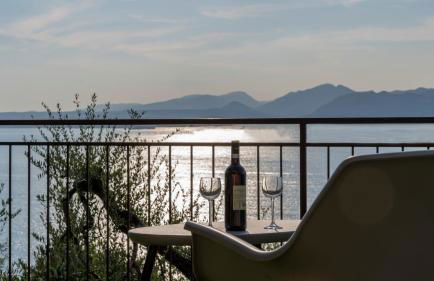 Garda Lake, free park, big swimming pool - Foto 7