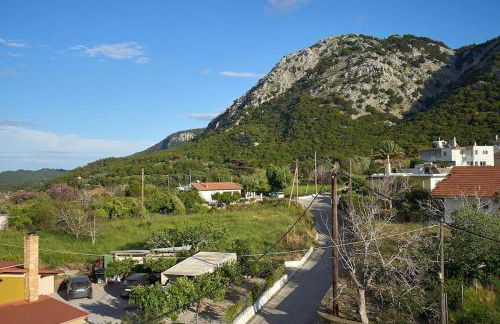 Chrysanthi Luxury Villa In Salakos, with Pool & Jacuzzi, Near Beach - Foto 37