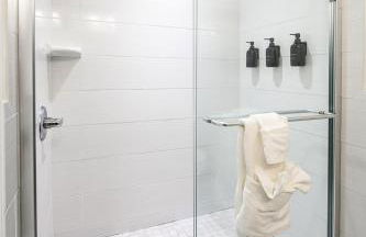 Modern 3BR Townhouse with Private Rooftop & Parking Minutes to NYC - Foto 33