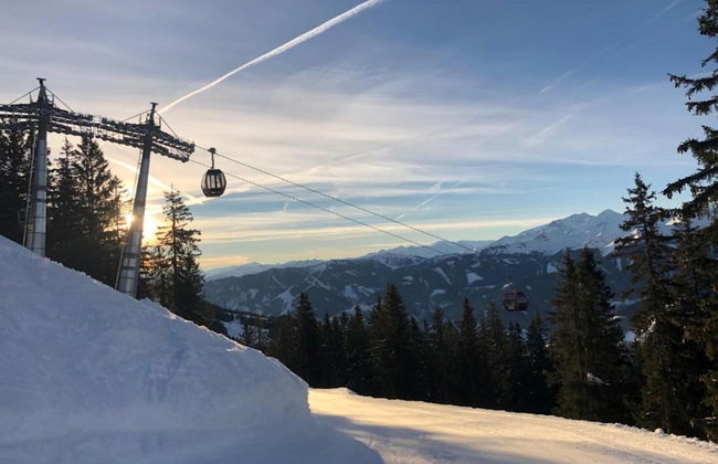 Chalet in Saalbach Near Ski Lift - Foto 35