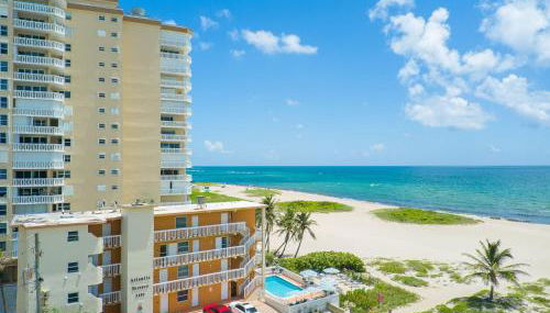 Pompano Beachfront Vacation Rentals - Foto 1, sunbed