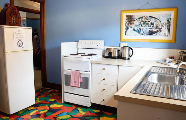 Apartments Downtown - Photo 13