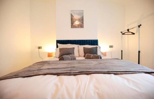 Dixon House, Sleeps 6, Free Parking, Long or Short Stays - by NMB Property - Photo 20