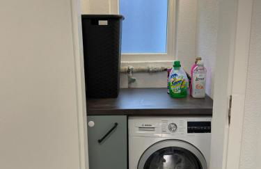 Luxus-Apartment im Herzen von Ludwigsburg - - WLAN - Klima - 24h Check-In - Waschmaschine - Terrasse - 200m vom Schloss und vom Ludwigsburger Marktplatz - - - Foto 28