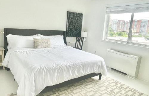 Crystal City Boutique Flats - Free Parking 2878 - Foto 6