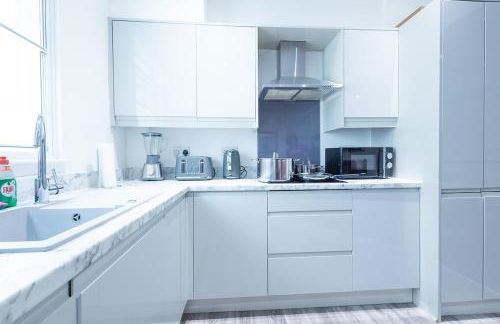 Cozy Riverside Apartment 5mins to train station - Foto 29