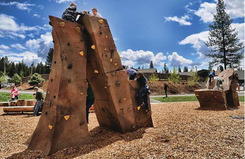 Walk to Everything! Hot tub, SHARC passes - Foto 33