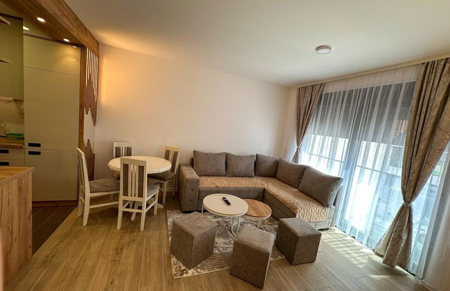 I&I 3 Bedrooms Apartment - Photo 12