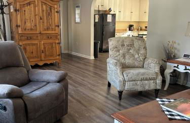 Hillside Hideaway - Foto 17