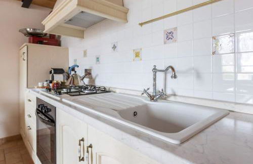 Casa ridente nella valle del Menotre con giardino - Photo 26