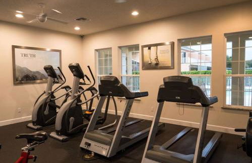 Clermont Family Townhouse Pool & Arcade near Disney - Foto 12