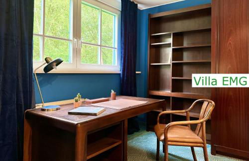 Ferienhaus Villa EMG Gelsenkirchen nah Essen Dortmund mit Pool und Garten für Familien Gruppen bis 21 Personen - Foto 17