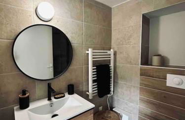 Charmant petit appartement place de l eglise - Foto 6