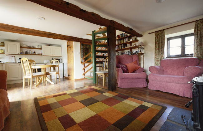 Gilfach Farm Holiday Accommodation - Foto 1