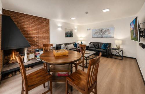 The Fox Den in Old Town! Pool, Sauna & Game Room - Foto 4