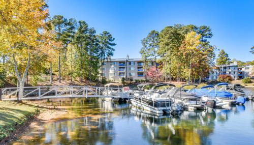 Boat, Golf and Swim Keowee Key Condo with Lake Views - Foto 2