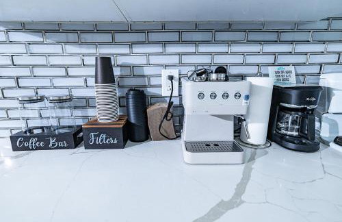 Cozy Urban Oasis Near NYC - Foto 25