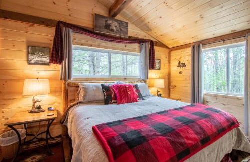 Cabin w Hot tub, 24 acres, 30 min to Gore, MtnView - Foto 15