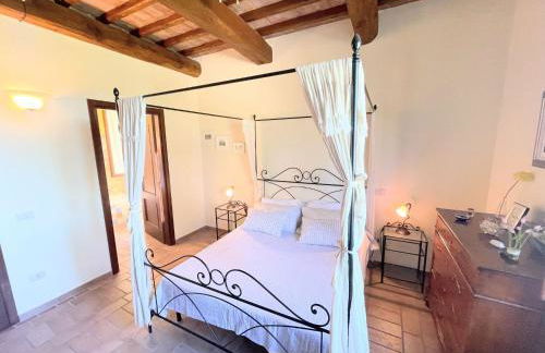 Detached Villa - Sleeps 10 - Pool - Pergola - Playground for Children - Wifi - Photo 98