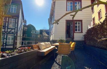 Monschau-Auszeit: Historisch wohnen direkt am Bach - Foto 40