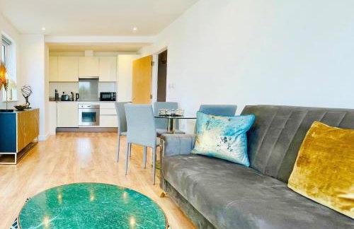 Urban Gem Apartment- Free parking - Photo 2