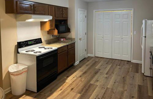 Creekfront Cabin Near Chattanooga with Hot Tub! - Foto 8