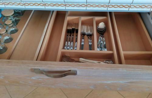 Luxury appartment, only 7 minutes from Thessaloniki airport and 15 minutes from city center ,for 8-23 people also for gatherings and parties - Photo 27