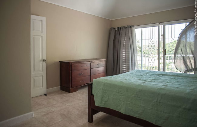 Breezy Shores at Cardiff Hall - Photo 5