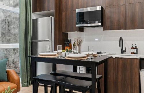 Walk to Everything in Old City- ADA compliant unit - Foto 7