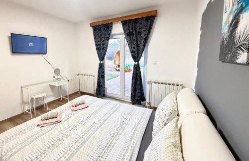 Holiday home Melani - with private heated pool and sauna - Foto 14