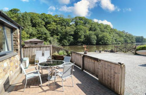 Mallard Cottage - Photo 1