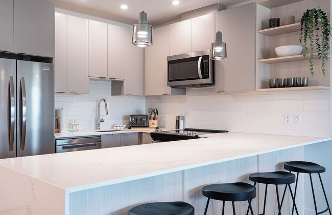 The Selkirk House by Revelstoke Vacations - Photo 16