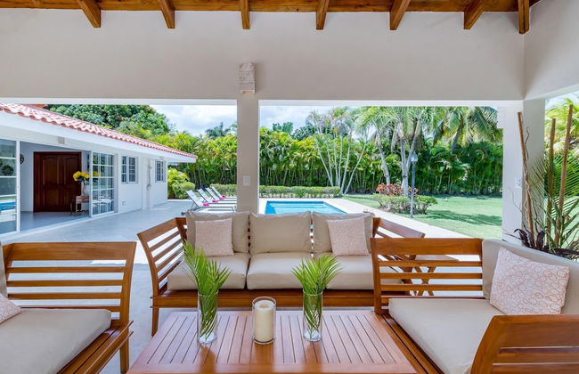 Casa de Campo Villa for Rent in Caribbean Style - With Pool Jacuzzi and Volleyball net - Foto 11