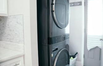 Charm City Luxury 4 Bedroom Brick Home - Foto 9