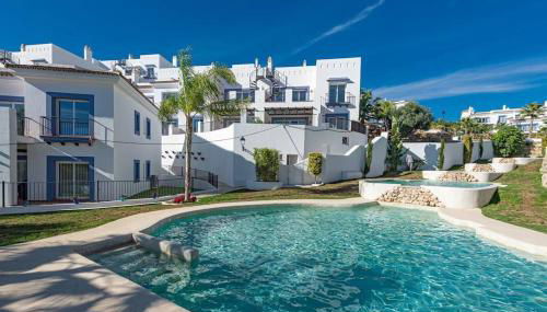 Deluxe 2 bed Apartment - Photo 5